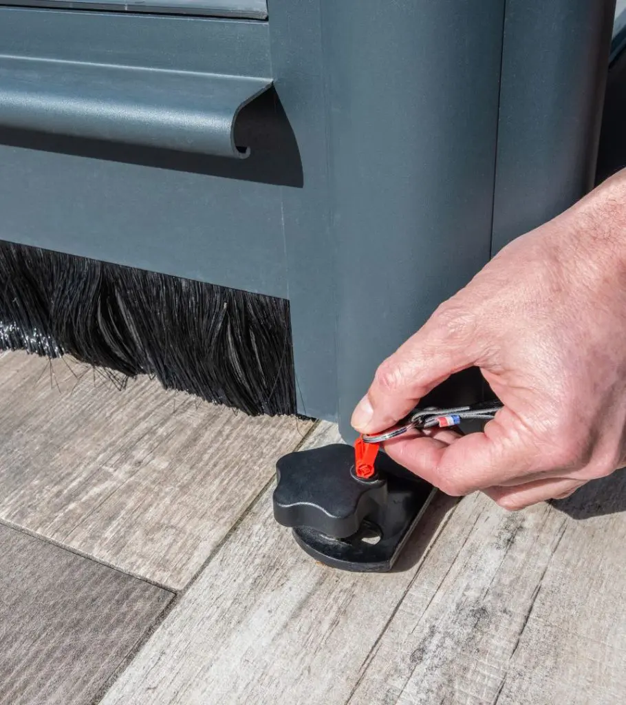 Système de verrous à clé des abris de piscine Sokool